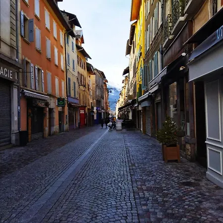 公寓 Le Barcelo, Plein Centre, Rue Calme *